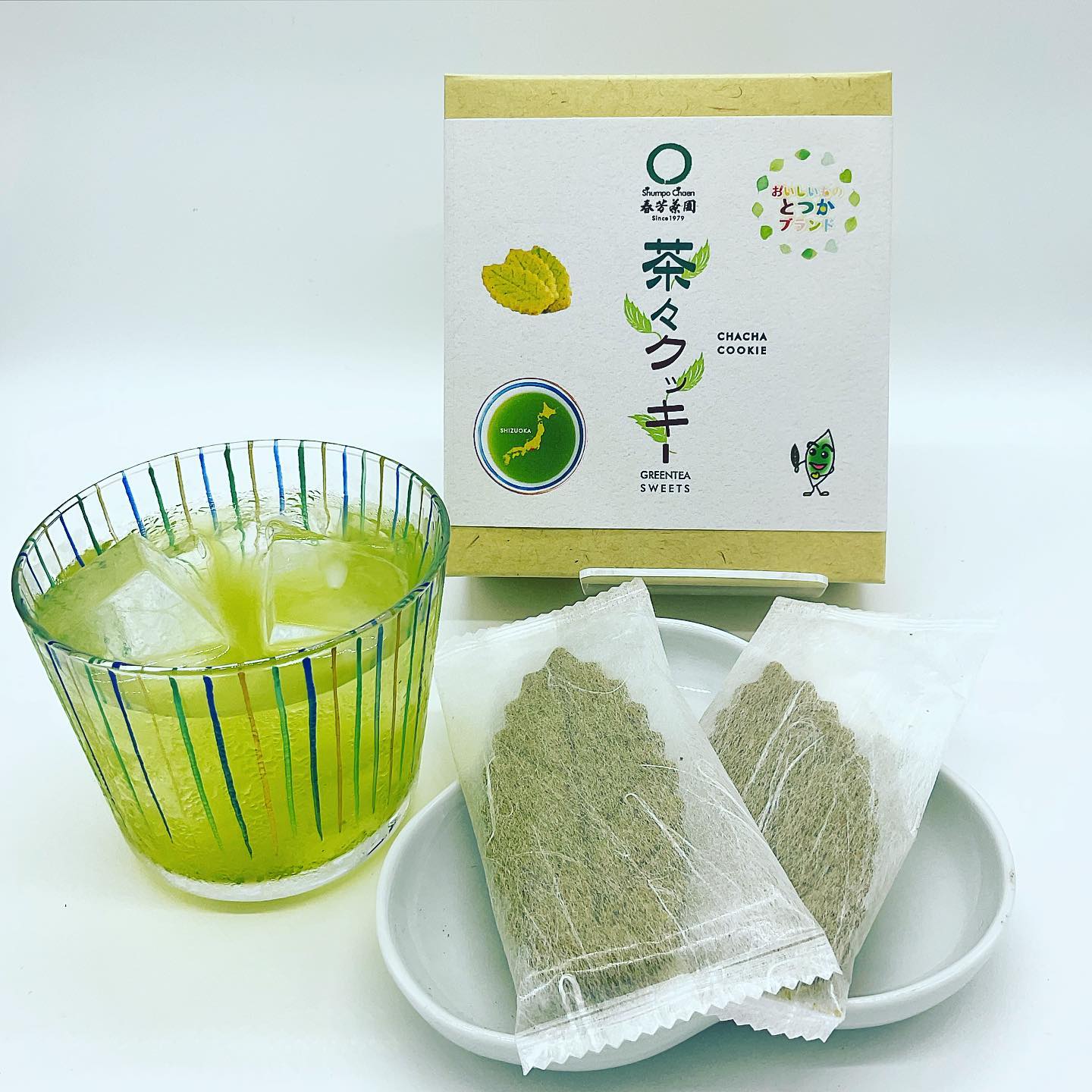 今日のおやつはお決まりですか戸塚ブランドにも選んで頂いた「茶々クッキー」サクッと一口ほおばると・・・、クッキーのほんのりとした甘さとお茶の香りがお口いっぱいに広がります️冷たいお茶と一緒に至福のひとときを