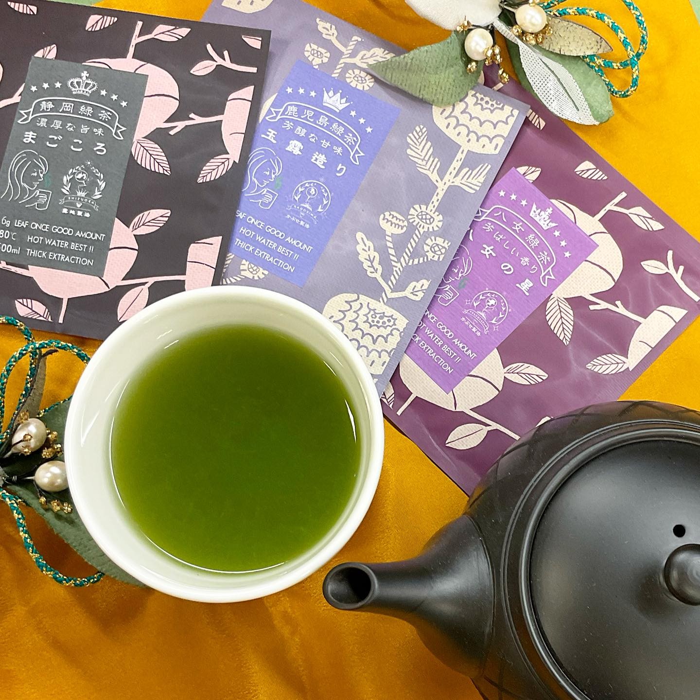 お好みのお茶はどれですか選べる楽しさ️『日本茶5種飲みくらべセット』680円（税込）産地や品種の違う3種類の緑茶と、玄米茶にほうじ茶が一袋ずつセットになった飲み比べセットです。昨年の登場以来、贈り物や初めてお茶を買う方に大好評ですお好みのお茶をぜひ、見つけてください※※※※※ぜひ、当店の商品やカフェなどご利用のお客様のお声をお聞かせください！