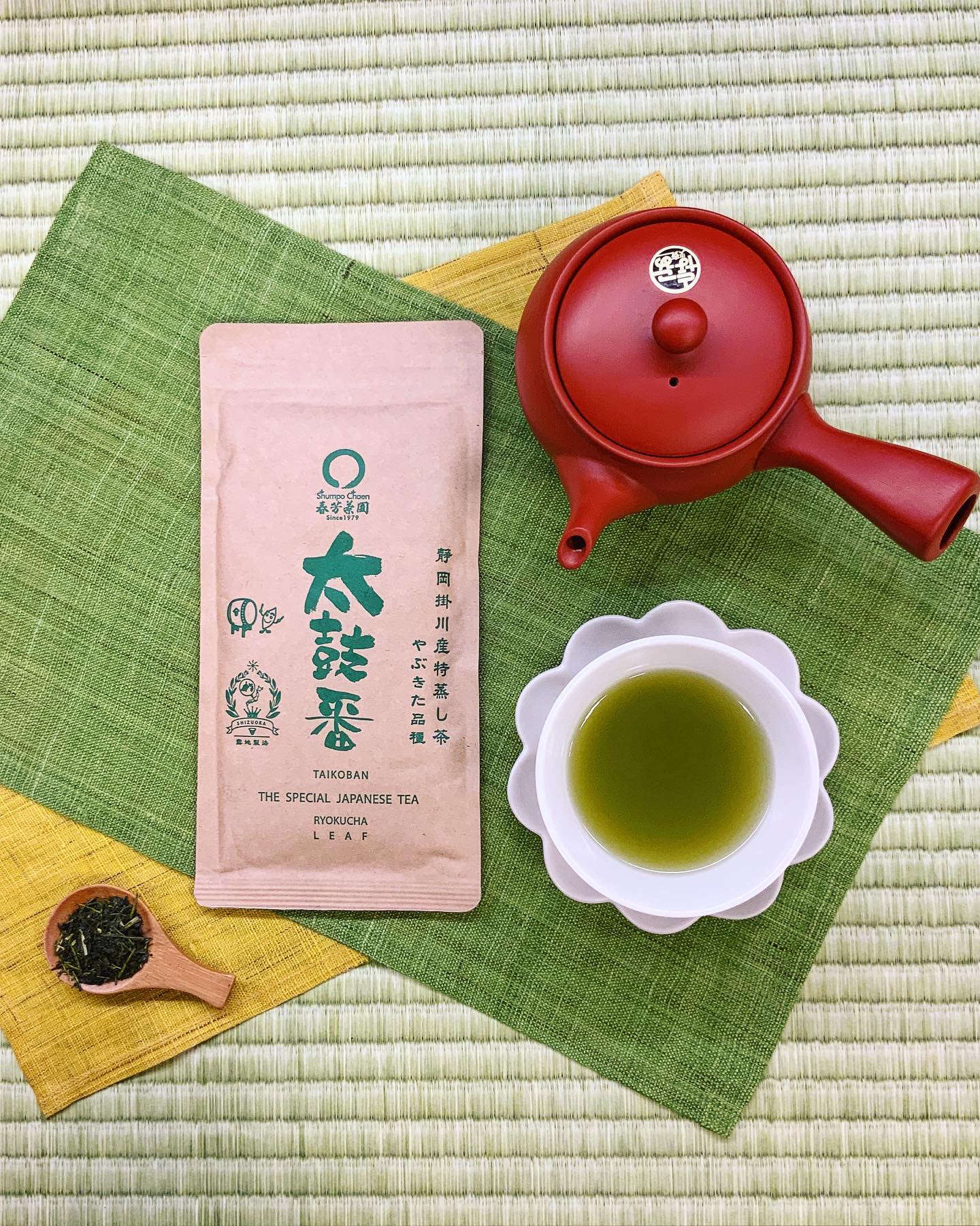 人気の緑茶『太鼓番』昔、お客様から「このお茶の美味しさは太鼓判だね︎」と、言っていただいたことで付いたお名前ですしっかりした味の濃いお味で大人気です️10月の創業祭では、限定価格でお得にもなっていますので、ぜひこの機会にお試しください︎・・・︎・・・︎創業祭10月14日から20日までぜひお立ち寄りください︎・・・︎・・・︎